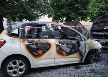 Capua, fanno incendiare, su mandato, un’auto: per costringere il proprietario a vendere casa a prezzo basso