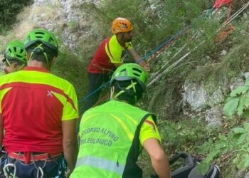 Una 32enne di Nocera Inferiore, muore dopo una caduta in un dirupo in Molise