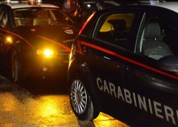 Parete, arrestati due topi d’Appartamento: in trappola grazie ad alcuni passanti che avvertono i carabinieri