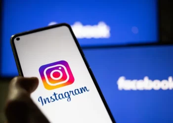 Da novembre, Instagram e Facebook saranno disponibili a pagamento: Ecco i costi per web e smartphone