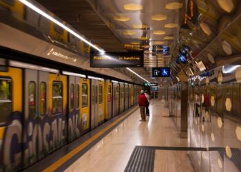 Napoli, metro e trasporti no stop a Capodanno: gli orari e le info