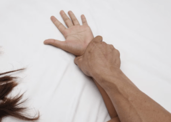 Orta di Atella, giovane drogata e stuprata in un hotel di Giugliano: arrestato 21enne