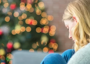 Natale triste e povero per 7,5 milioni di Italiani: nessun regalo sotto l’albero, ma la solidarietà cresce