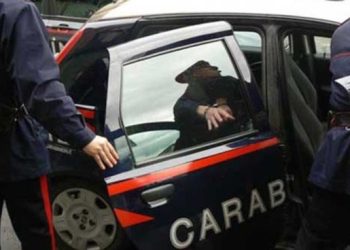 San Giovanni a Teduccio, cittadini vedono lo scippo ed intervengono: arrestato 25enne