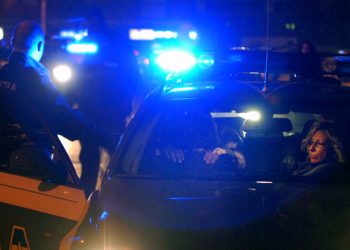 Nocera Inferiore, spaccio di droga per strada nei luoghi della movida: arrestati due uomini