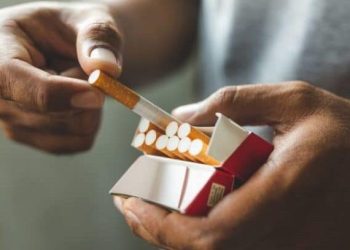 Sigarette, nuovo rincaro: da oggi mercoledì 20 marzo dai dieci a venti centesimi in più a pacchetto