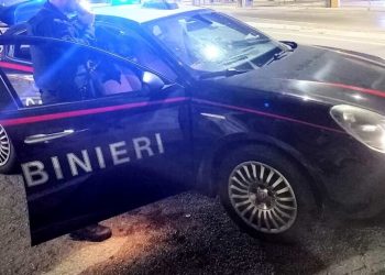 Casalnuovo di Napoli, arrestata pusher 37enne: addosso aveva hashish, marijuana, cocaina e crack