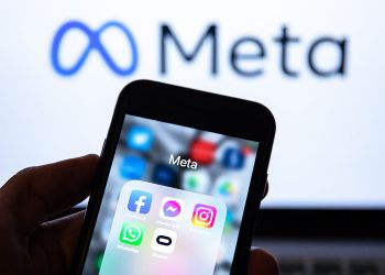 Facebook e Instagram down: disservizio in tutto il mondo per milioni di utenti