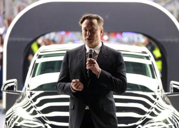 Elon Musk annuncia il lancio del “Robotaxi”: verrà presentato il prossimo 8 agosto