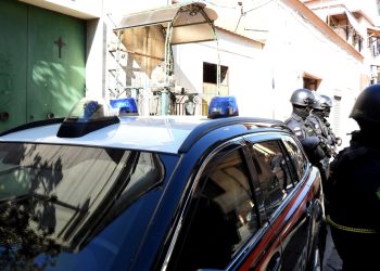 Giugliano, località Varcaturo, latitante arrestato con tecnologie speciali (Video)