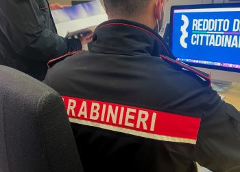 Furbetti del reddito di cittadinanza, 7 denunce: beneficiari con familiari legati ai clan a Torre Annunziata (Video)