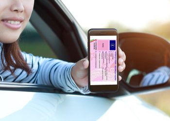 IT Wallet, da luglio patente e tessera sanitaria nel proprio smartphone