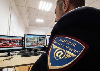 Pedopornografia, 2 arresti e decine di perquisizioni in tutta Italia: blitz anche nel casertano