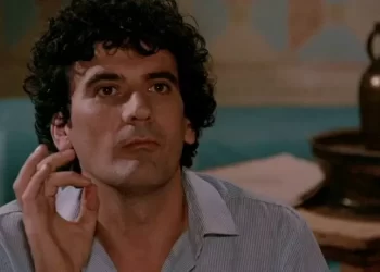Massimo Troisi, 30 anni fa la morte: l’attore ha lasciato un vuoto incolmabile nel cinema italiano