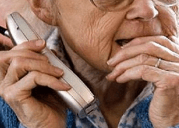 Sgominata la banda delle truffe agli anziani: operazione della squadra mobile di Napoli, 10 arresti