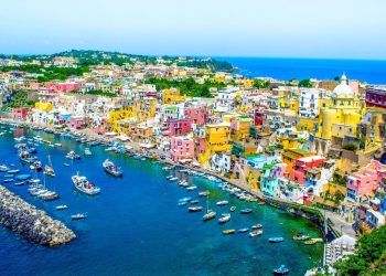 Procida, torna la Sagra del Mare: dal 26 al 30 luglio, cinema, teatro, musica e fotografia