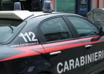 Castellammare di Stabia, scoperto tunnel sotterraneo, portava al caveau di una banca: video