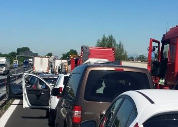 Scontro sulla Nola Villa Literno in territorio di Succivo: traffico in tilt