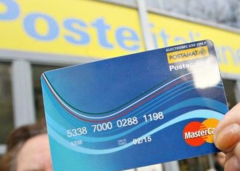 Social card “Dedicata a te” da 500 euro: da oggi in distribuzione alle Poste