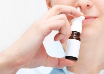 Approvato, in USA, il primo vaccino ‘fai da te’ contro l’influenza stagionale: è uno spray nasale
