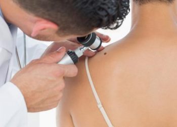 Visite dermatologiche gratuite a Pozzuoli e Procida con l’iniziativa Dermare: come prenotare