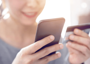 Patente digitale e tessera sanitaria sullo smartphone: come ottenerla e come si carica