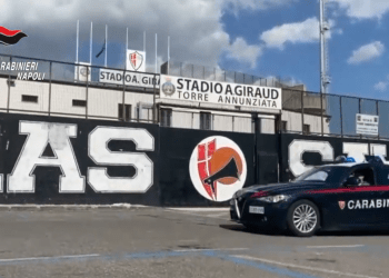 Torre Annunziata, il clan Gionta imponeva il pizzo al Savoia Calcio: arresti per estorsione e usura (Video)
