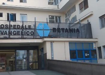 Ponticelli, 43enne ucciso a colpi di pistola: muore poco dopo il ricovero a Villa Betania