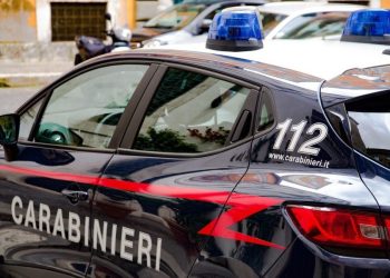 Giugliano, tentata rapina sull’Asse Mediano: 43enne colpito da sette colpi di arma da fuoco