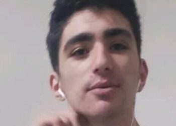 Mondragone, 15enne scomparso da due giorni: Tanti gli appelli sui social, cresce l’ansia in città