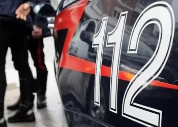 Pozzuoli, ruba energia elettrica: arrestato titolare di un negozio di elettrodomestici