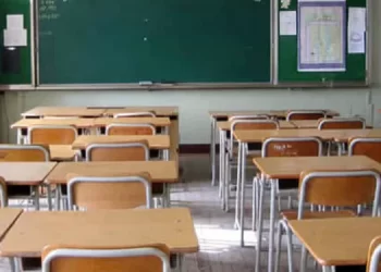 Cesa, ladri in azione nella scuola elementare di via Campostrino: rubati computer e dei tablet