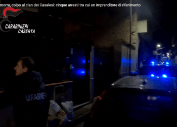 Camorra, colpo al clan dei Casalesi: cinque arresti tra cui un imprenditore di riferimento – VIDEO