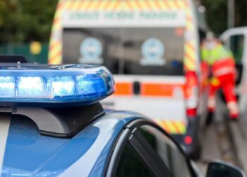Tragico incidente stradale nel casertano: muoiono un giovane carabiniere di 23 anni e la sua fidanzata