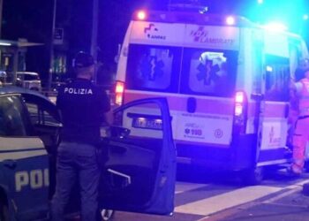 L’agro aversano piange un’altra giovane vita: 21enne muore in un tragico schianto nella notte: Grave l’amico