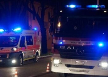 Aversa, un uomo trovato morto all’interno della propria abitazione: inutili i soccorsi