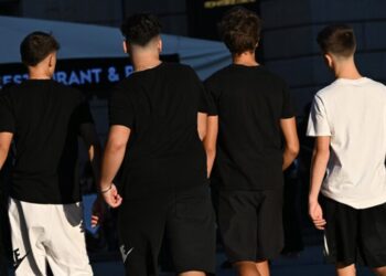 Casal di Principe, coprifuoco per i minori di 14 anni da mezzanotte fino al mattino