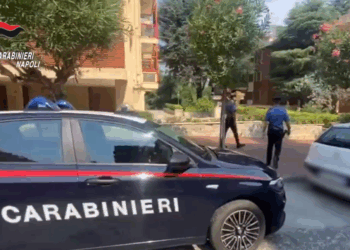 Napoli deserta per Ferragosto, controlli dei Carabinieri e raccomandazioni utili per i cittadini (Video)