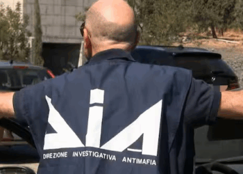 Appalti e tangenti, arresti eccellenti nel Casertano, in manette anche un sindaco: blitz della DDA