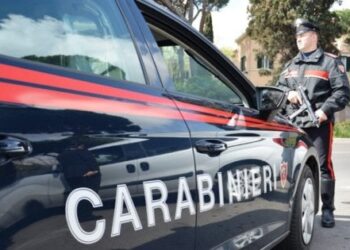 Giugliano, rintracciato e arrestato latitante: si era nascosto nell’armadio in camera della sorella