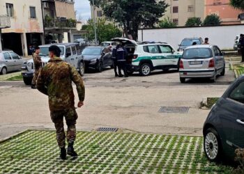 Capua, rifiuti pericolosi e smaltimento illegale: sigilli e sanzioni a un’officina nel rione Sant’Agata