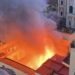 Napoli, quartiere Chiaia, in fiamme il celebre Teatro Sannazaro: distrutta completamente la cupola
