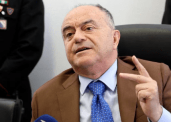 Camorra, clan dei Casalesi e ‘Ndrangheta, il patto della droga: 23 ordinanze nel feudo degli Zagaria