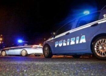 Napoli, blitz della polizia all’alba. Omicidio di Raffaele Cinque, tre arresti a due anni dall’esecuzione