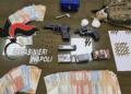 Pozzuoli, via Saba a Monteruscello, rinvenute, armi, droga e 7mila euro: arrestato 38enne