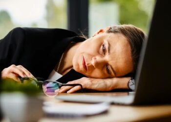 Burnout e professione forense: l’evento dell’Ordine degli Avvocati di Napoli Nord