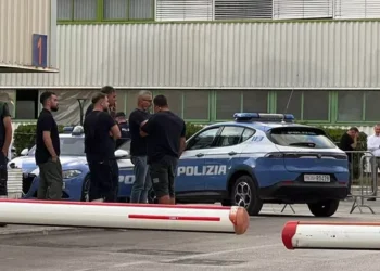 Operaio di Parete travolto e ucciso da un camion: Il tragico incidente nel quartiere Poggioreale, a Napoli
